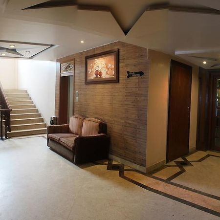 Hotel Grand International Rāipur Zewnętrze zdjęcie